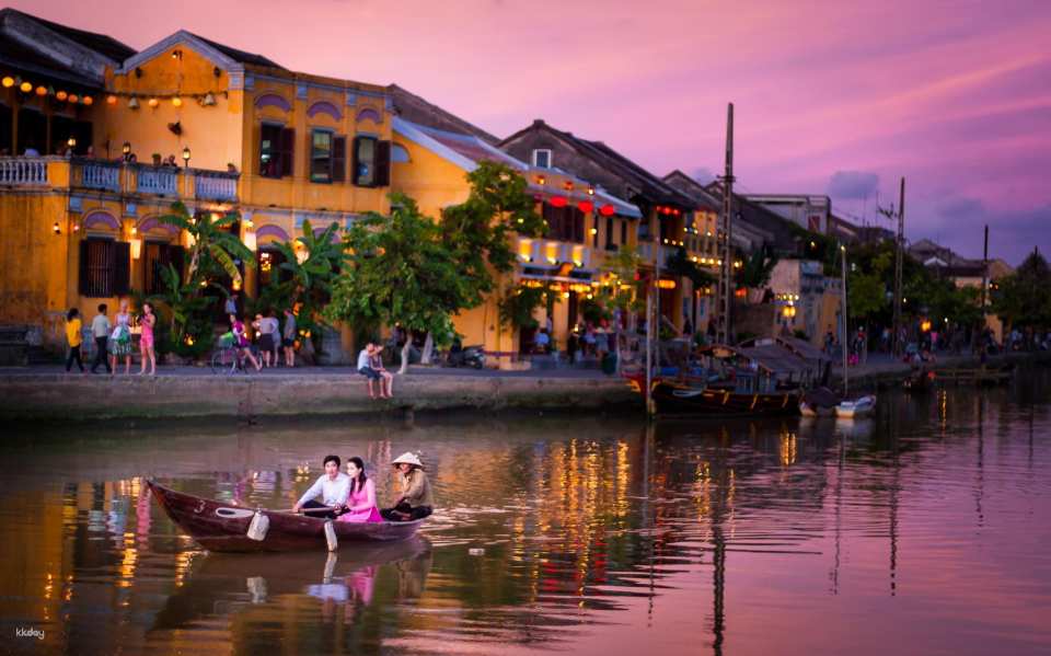 [DIFF Campaign 10% OFF] Hoi An Hoai River Boat Ride and Optional Hoi An Ancient Town Ticket