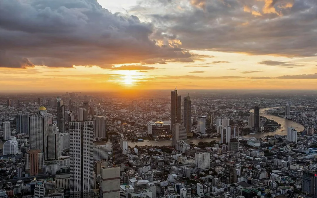 [Direct Entry] Mahanakhon SkyWalk + Skyverse Tickets with Meals & Drinks Image 2