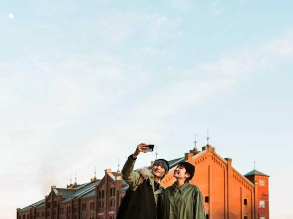 Discover Glasgow's most photogenic spots with a local