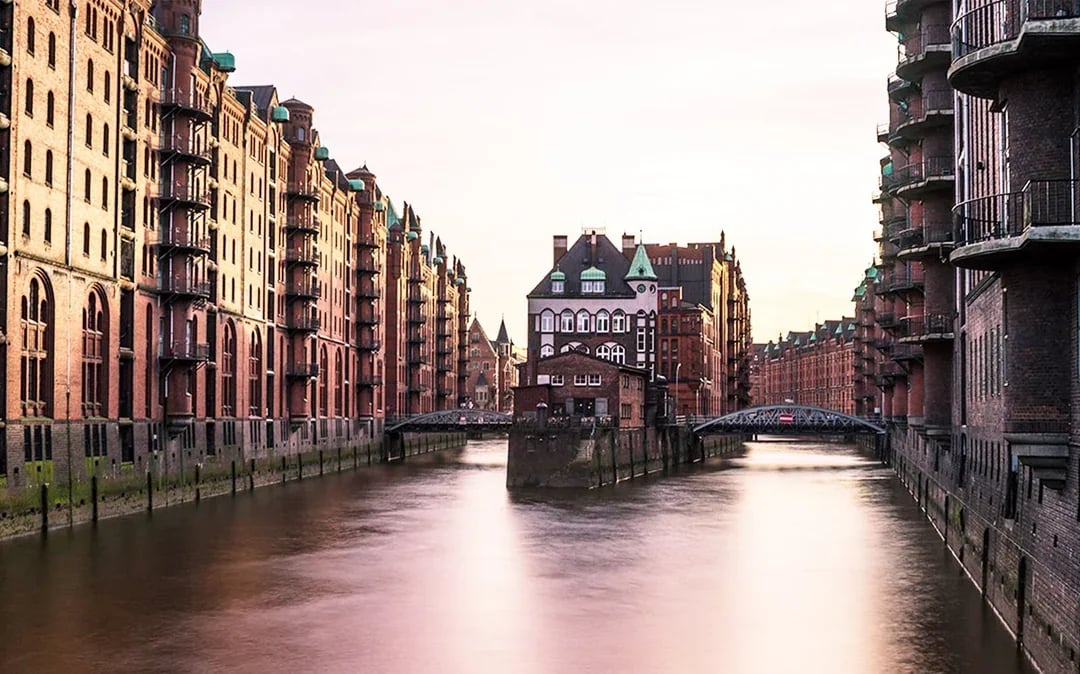 Discover Hamburg Walking Tour Image 1