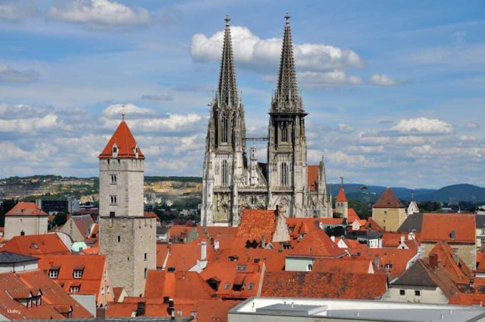 Discover Regensburg in 1 Hour with a Local