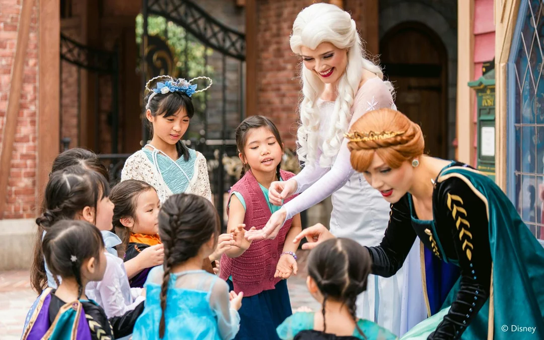 Disneyland: 1-Day Entry Ticket + Premier Access (Skip Waiting Lines) Image 12