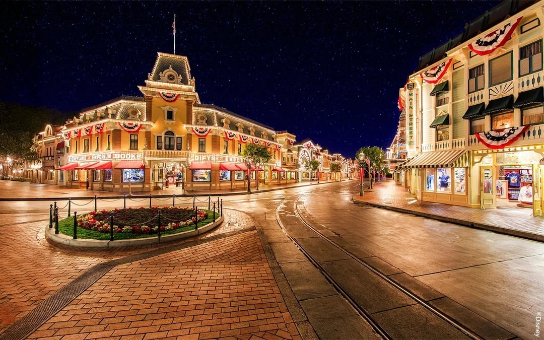 Disneyland California 1-Day Multi-Park Tickets (Hopper) Image 11
