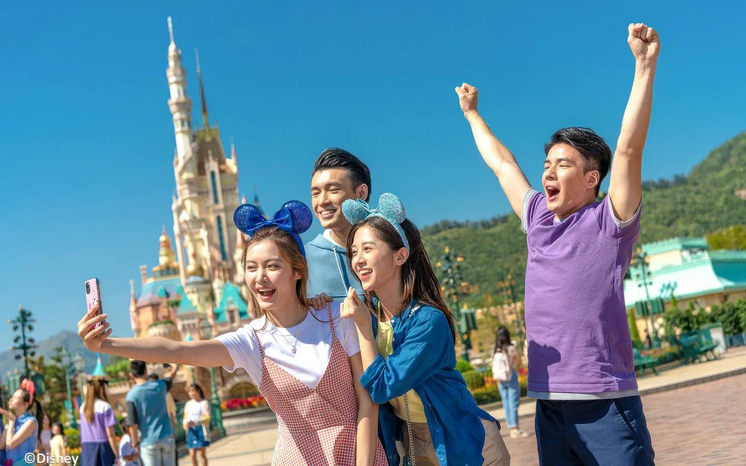 Disneyland: Disney Premier Access (Admission Not Included) Image 10