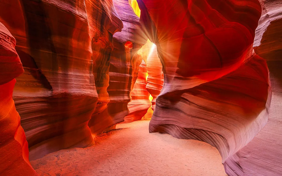 Dixie's Lower Antelope Canyon Tour with Navajo Guide Image 3