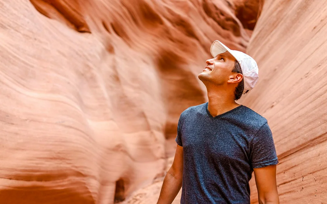 Dixie's Lower Antelope Canyon Tour with Navajo Guide Image 6