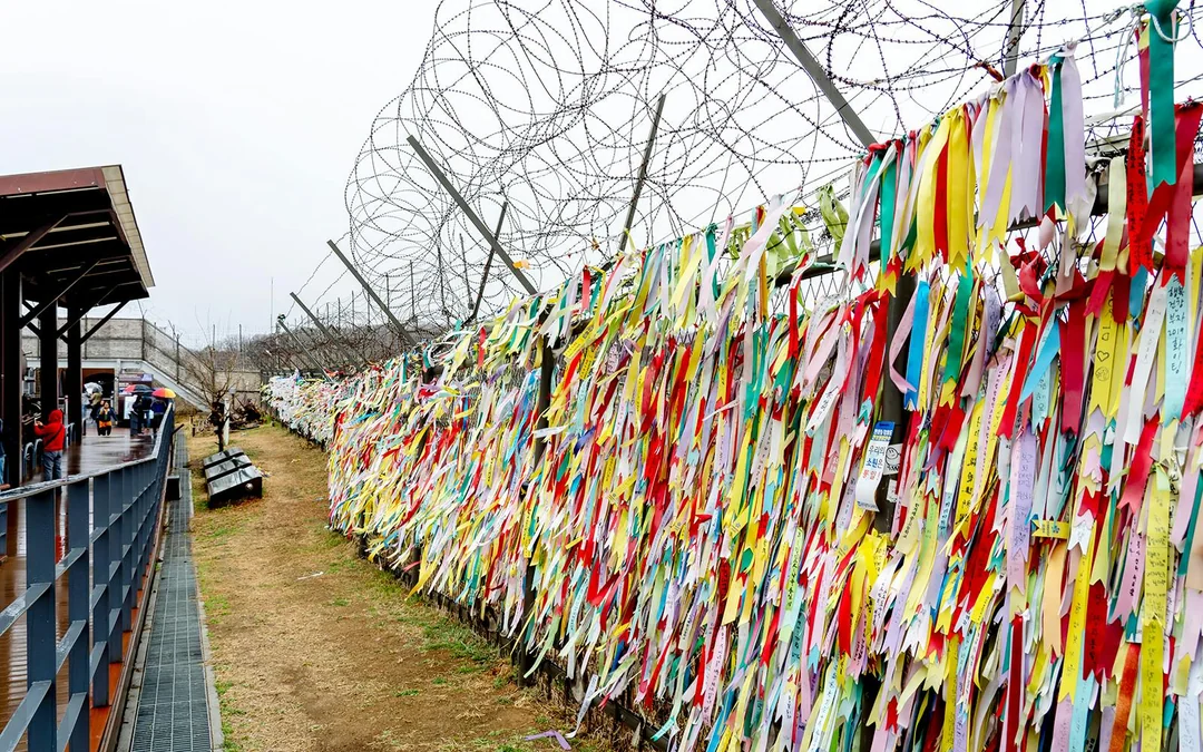 DMZ Full-Day Tour with Boat Riding Adventure in Imjin River Image 3