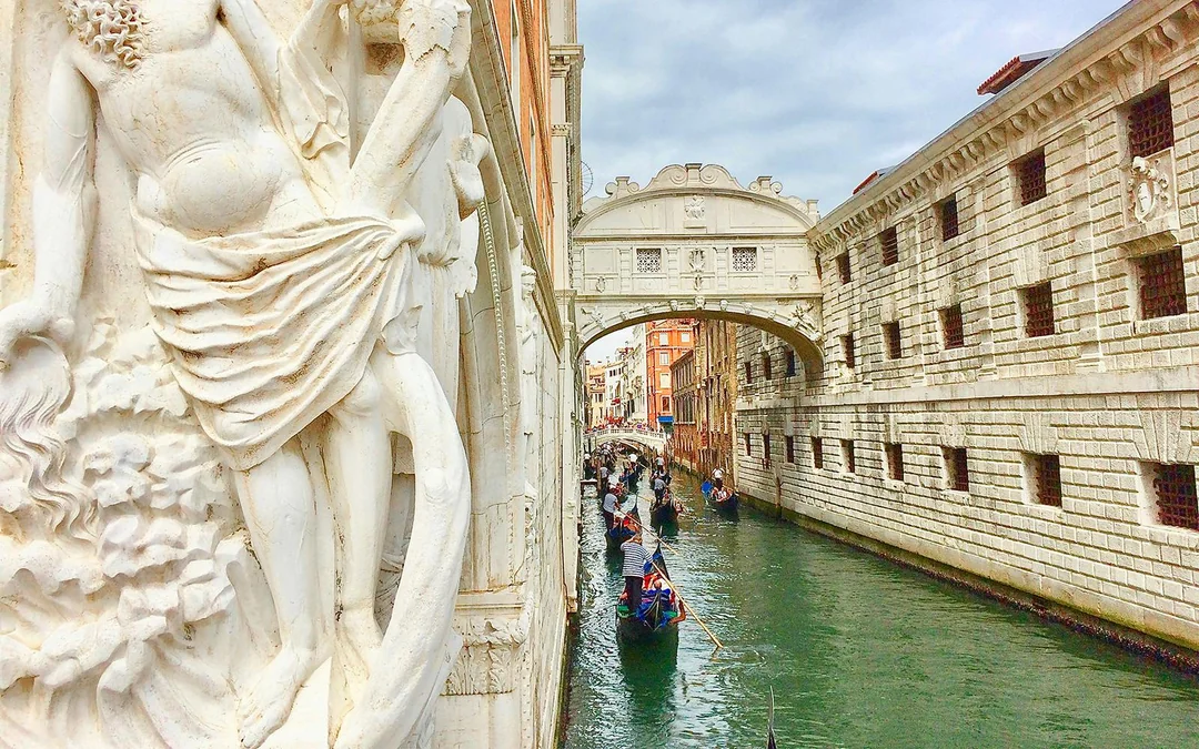 Doge's Palace Skip-The-Line Guided Tour Image 5