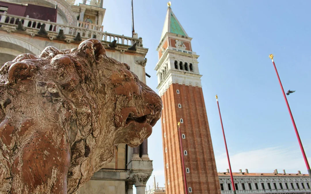 Doge's Palace Skip The Line Tickets with Guide Book Image 2