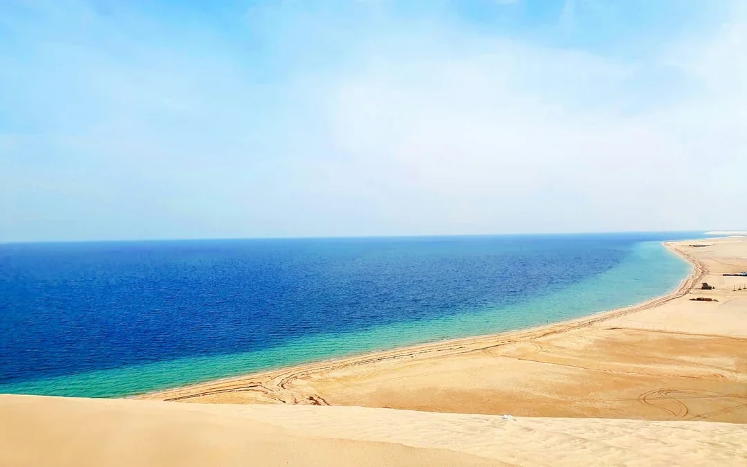 Doha Desert Safari: Dune Bashing, Sandboarding & Inland Sea Visit Image 7