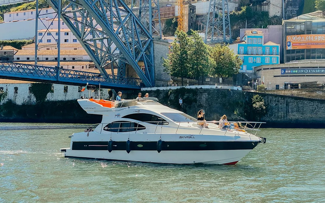 Douro River Luxury Yacht Cruise with Port Tasting and Chocolates Image 9