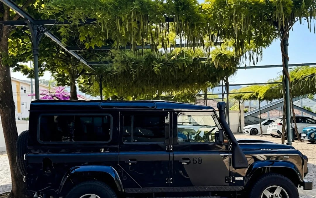 Douro Valley Off-Road 4x4 Wine Tour with Tastings and Lunch or Picnic Image 6