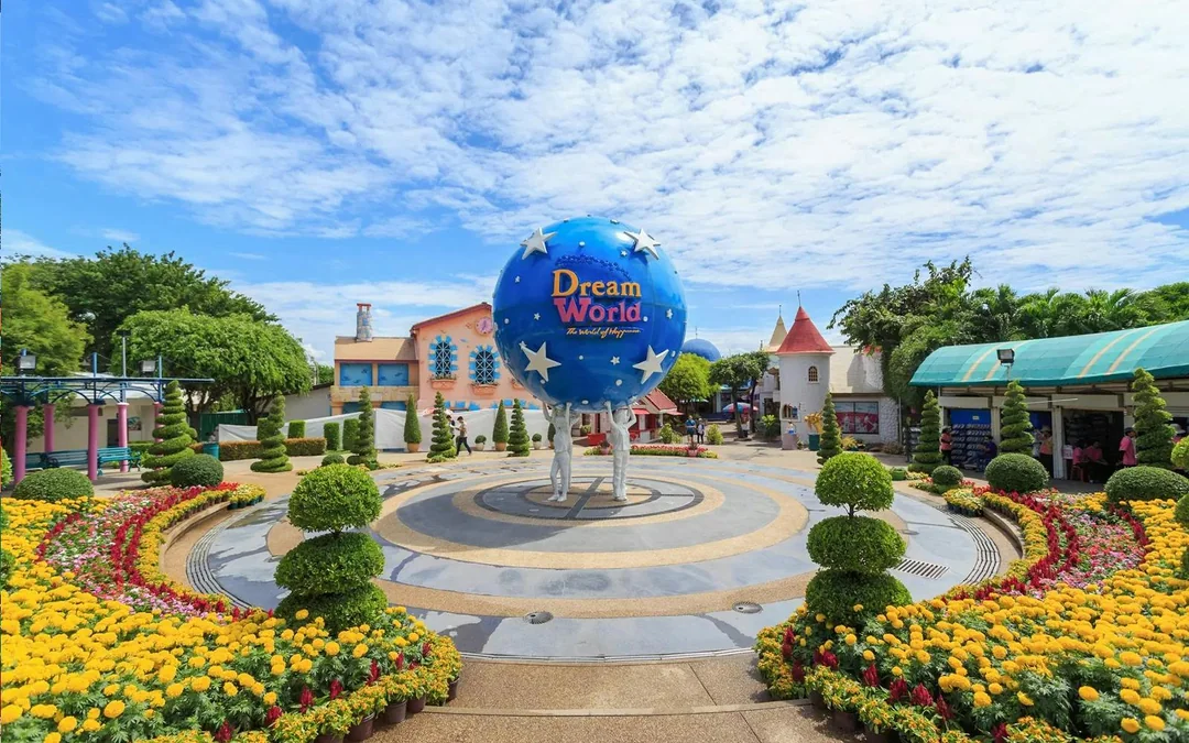 Dream World Super Visa with Unlimted Rides, Snow Town Visit, Buffet Lunch & Hotel Transfers Image 8
