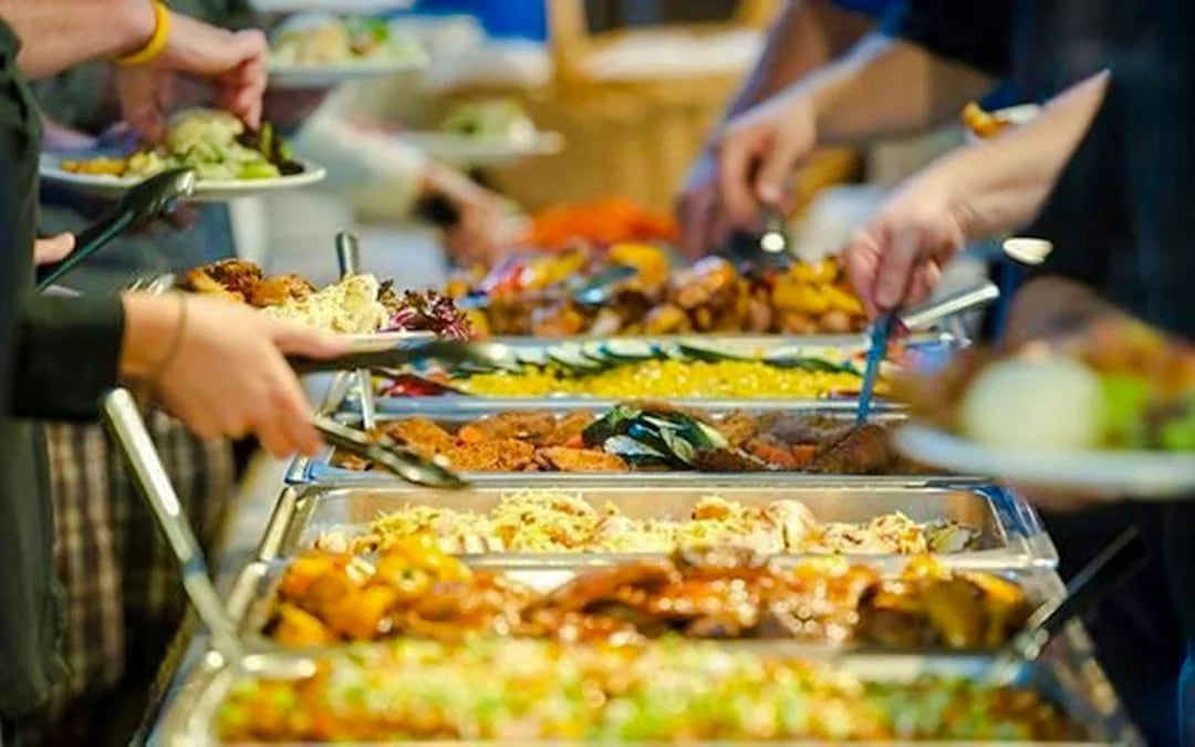 Dubai City Tour & Red Dunes Safari Combo with Premium Live BBQ Dinner Image 4