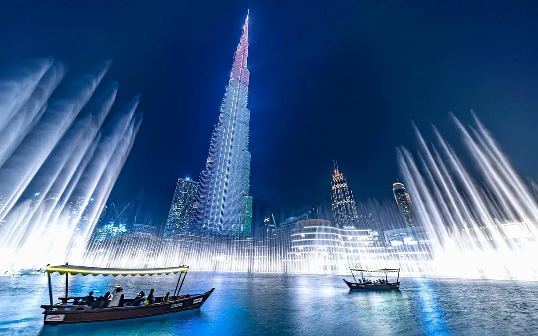Dubai Fountain Show & Abra Lake Ride Tickets Image 2
