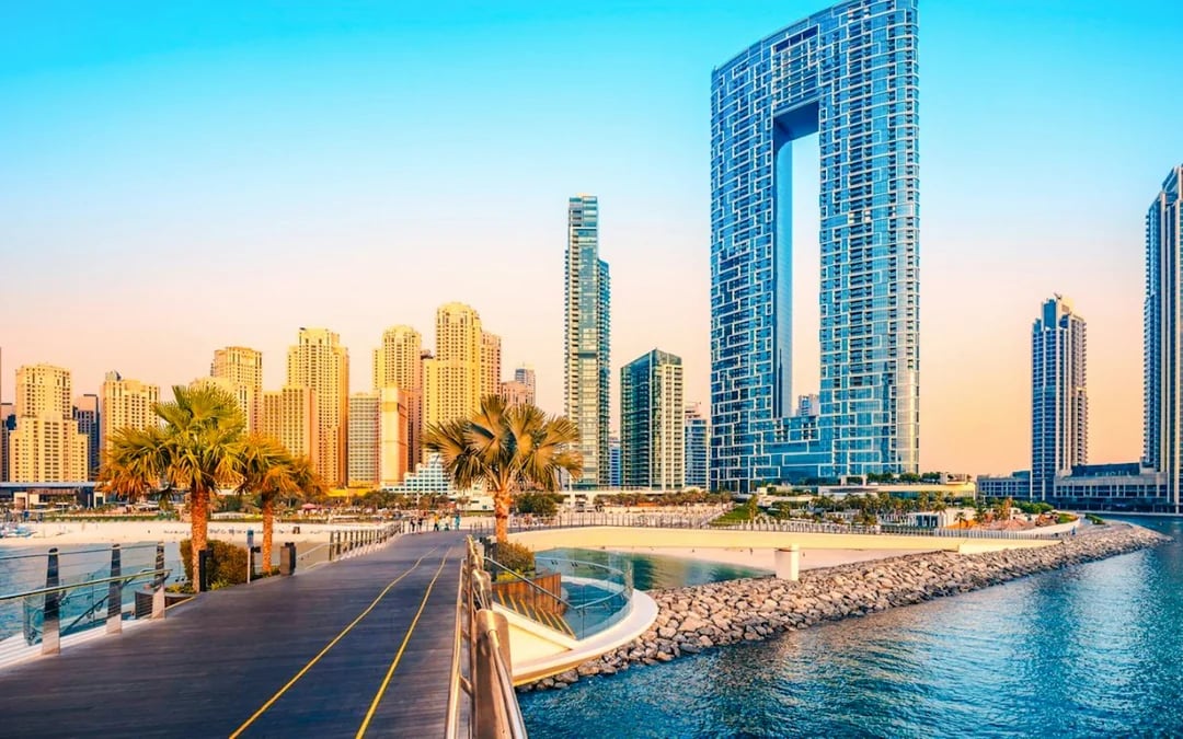Dubai Full-Day Guided City Tour with Hotel Transfers and Abra Ride Image 9