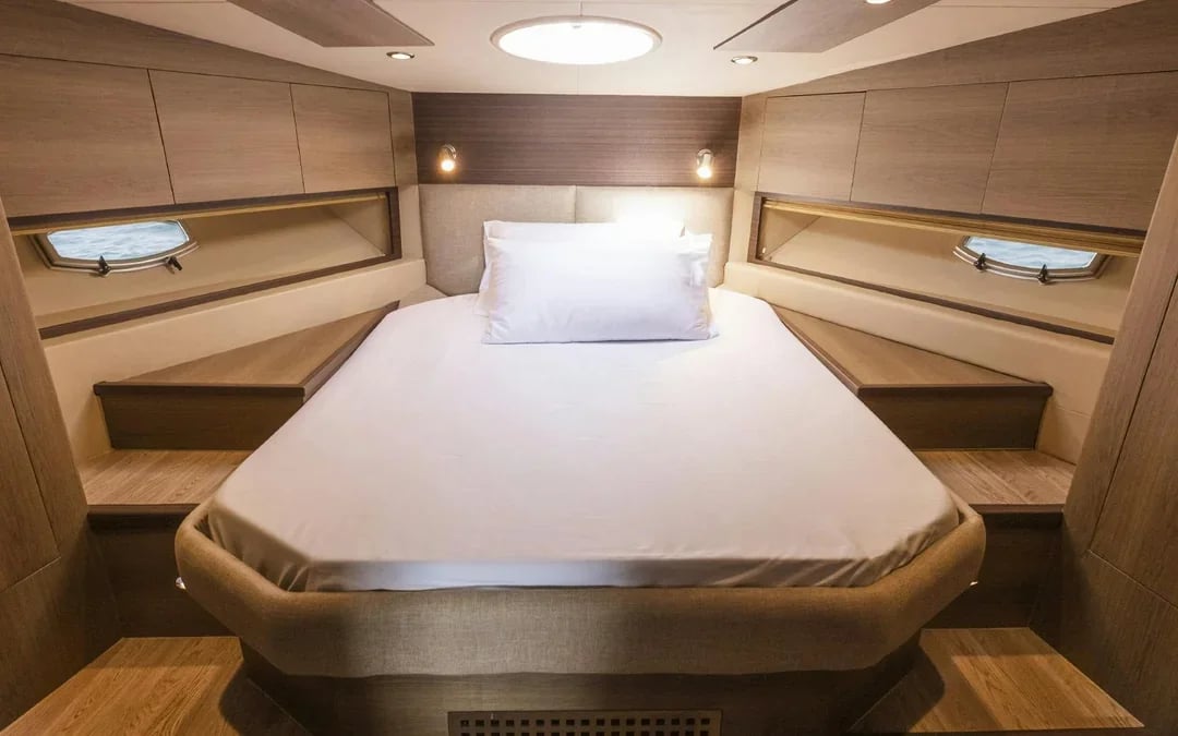 Dubai Harbour Private Luxury Yacht Rental Image 5