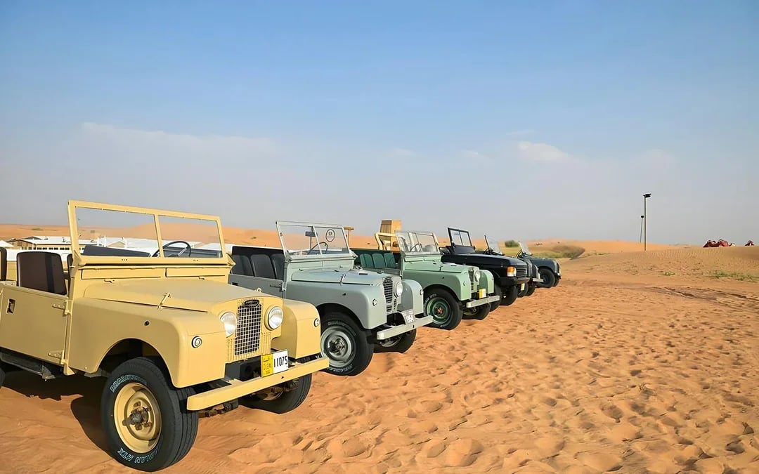 Dubai Hot Air Balloon Experience with Private Round-Trip Transfers & Vintage Land Rover Desert Drive Image 6