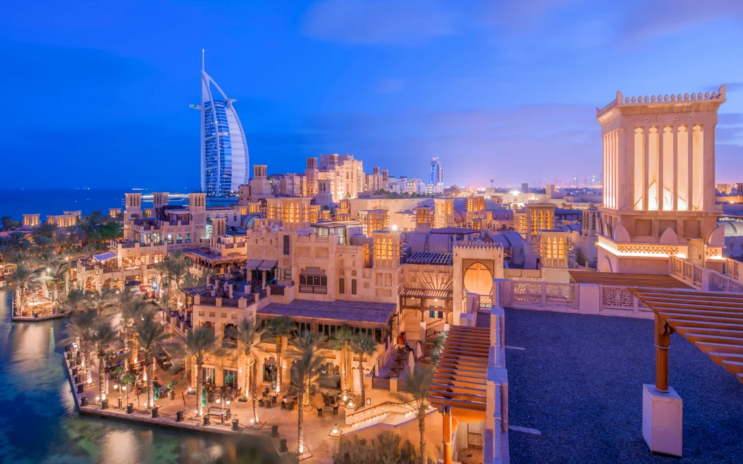 Dubai Night City Tour with Burj Al Arab Photo Stop and Dubai Fountain Show Image 12