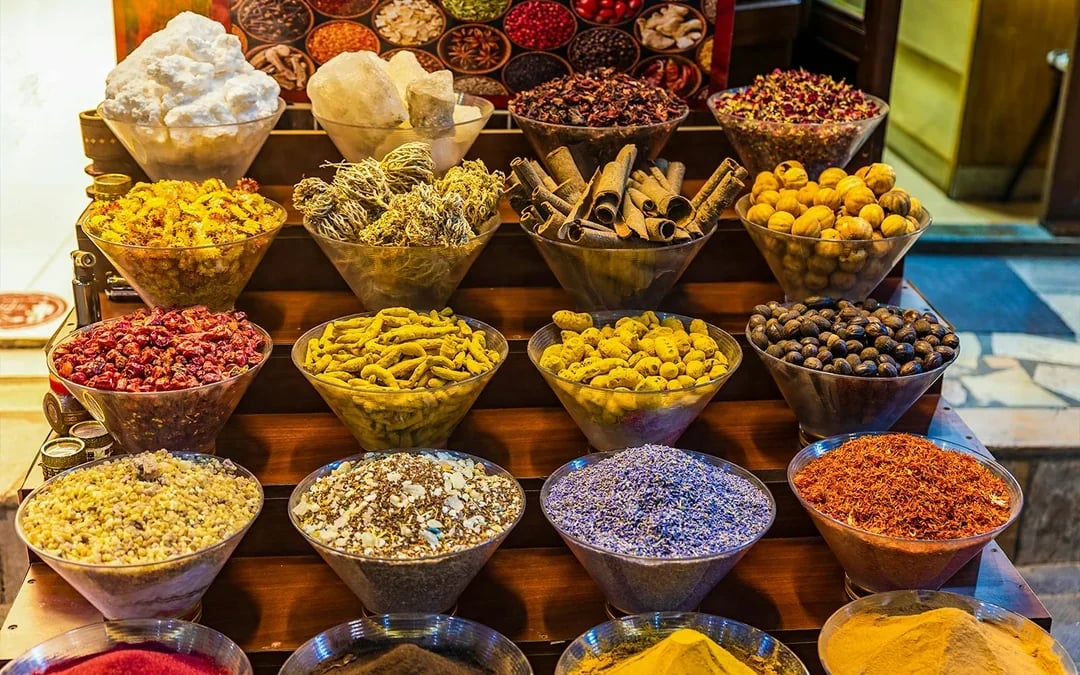Dubai: Old Town and Souks Guided City Tour with Abra Ride Image 7