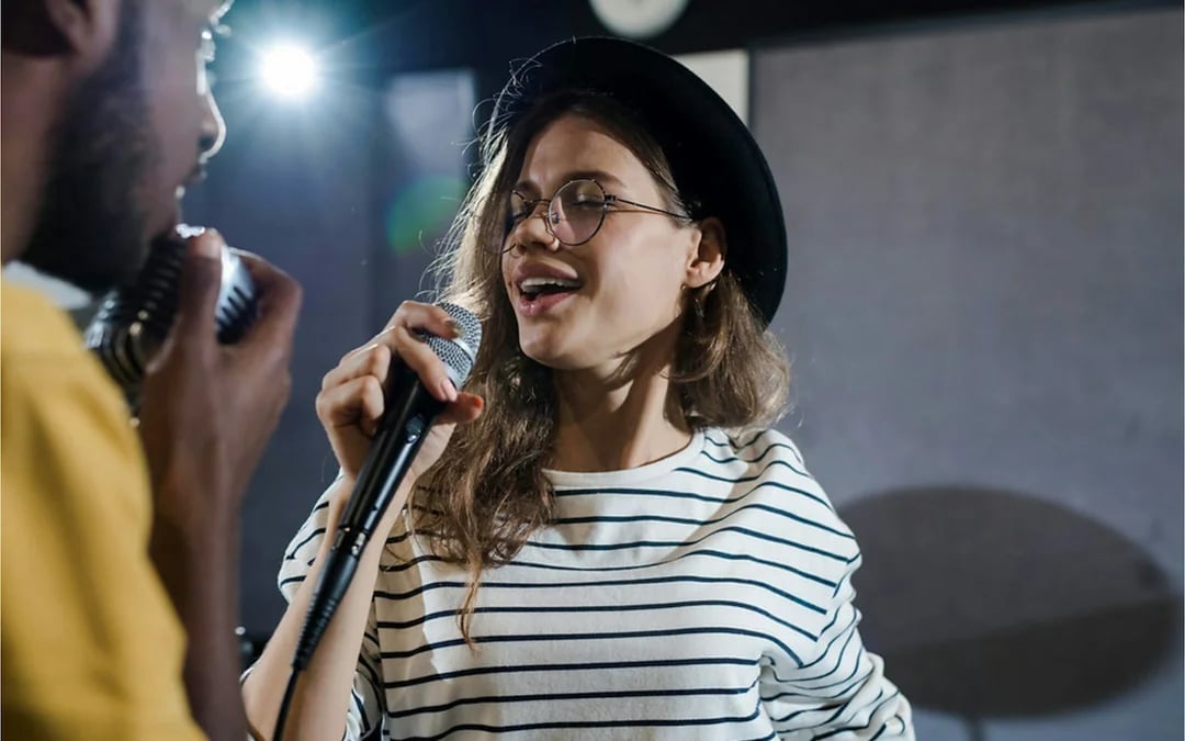 Dubai Vocal Recording Studio Experience Image 4