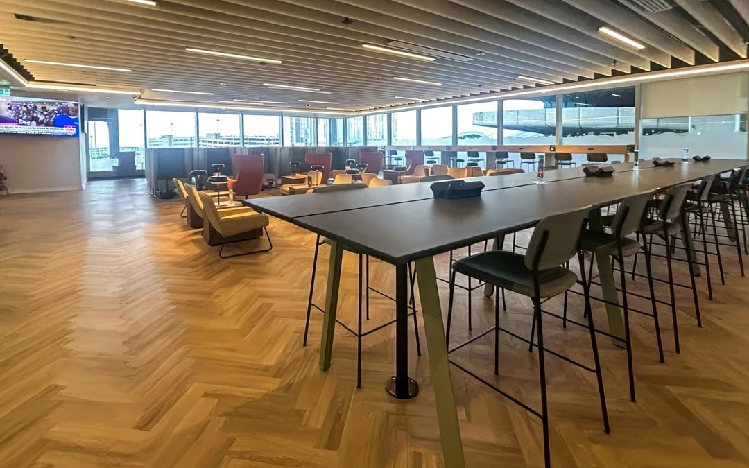 Dublin International Airport: The Phoenix Lounge at Terminal 1 Image 5