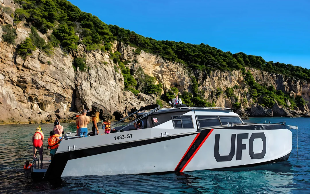 Dubrovnik: Blue Cave, Green Caves & Sunj Beach Cruise with Unlimited Drinks Image 4