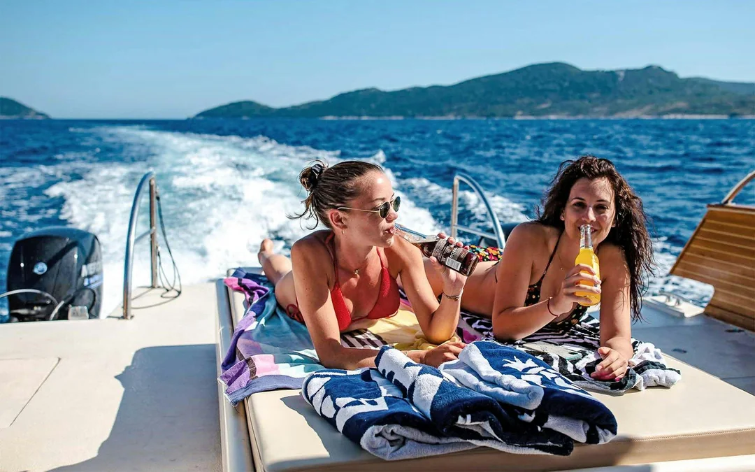 Dubrovnik: Blue Cave, Green Caves & Sunj Beach Cruise with Unlimited Drinks Image 5