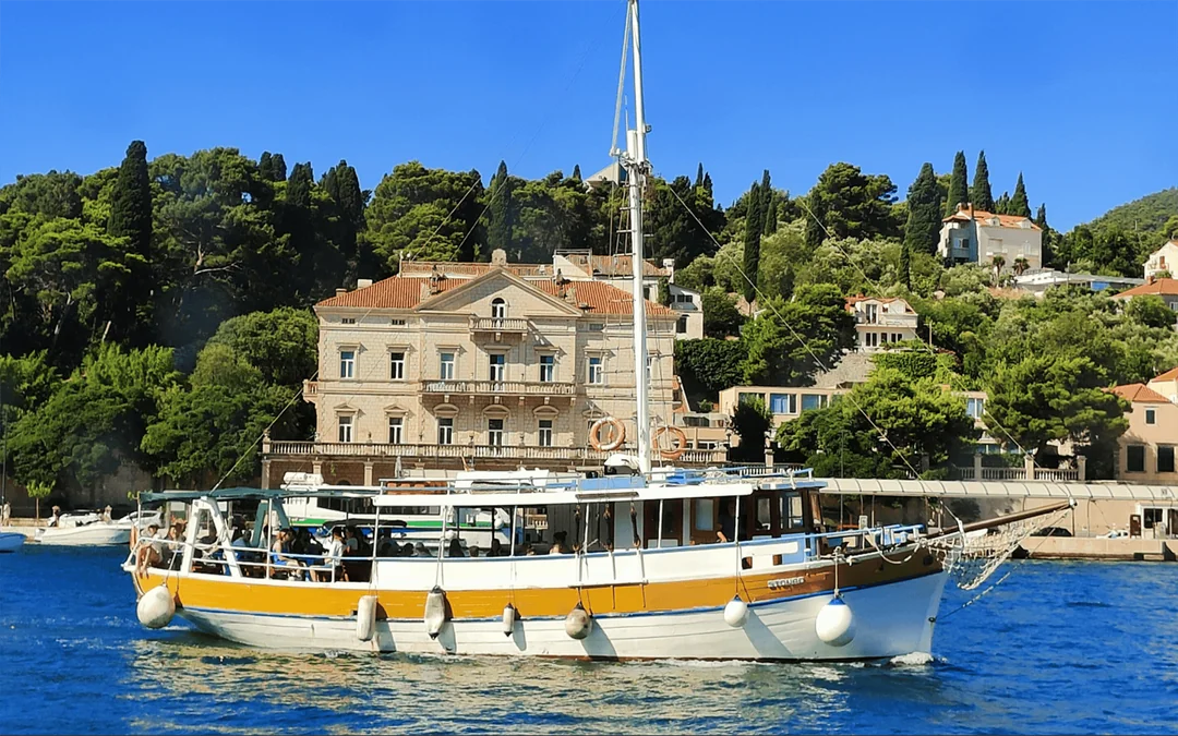 Dubrovnik: Blue Cave Swim Stop & Three Island Boat Tour with Drinks and Snacks Image 1