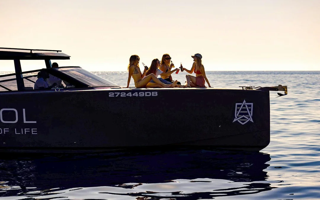 Dubrovnik: Golden Hour Sunset Cruise with Drinks Image 4