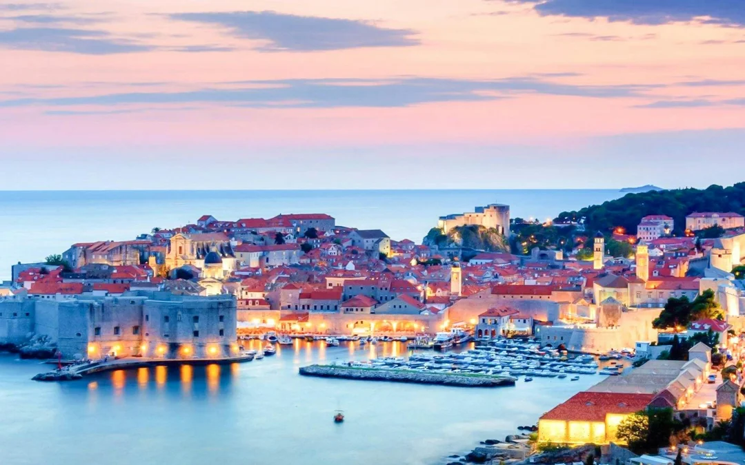 Dubrovnik: Golden Hour Sunset Cruise with Drinks Image 6