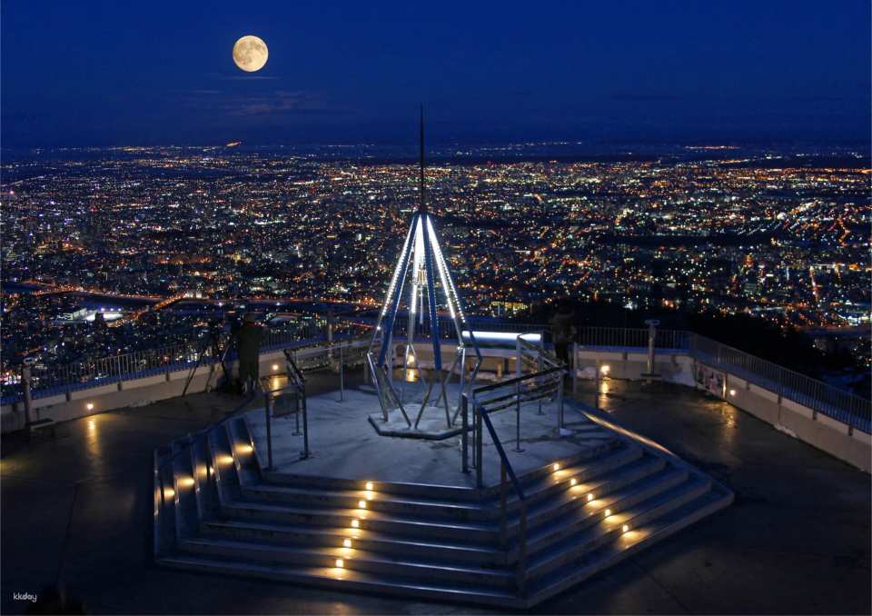 <During Night Viewing Hours Only> Sapporo Mt. Moiwa Ropeway Advance Ticket|Hokkaido, Japan