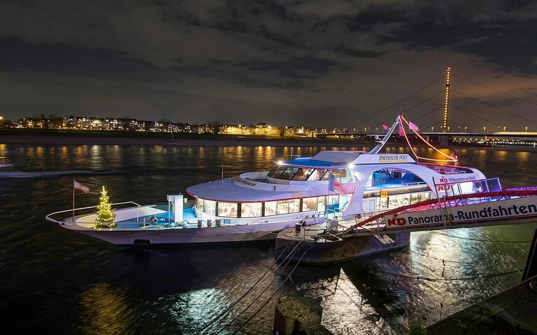 Dusseldorf Rhine River Afternoon Advent Cruise Image 5