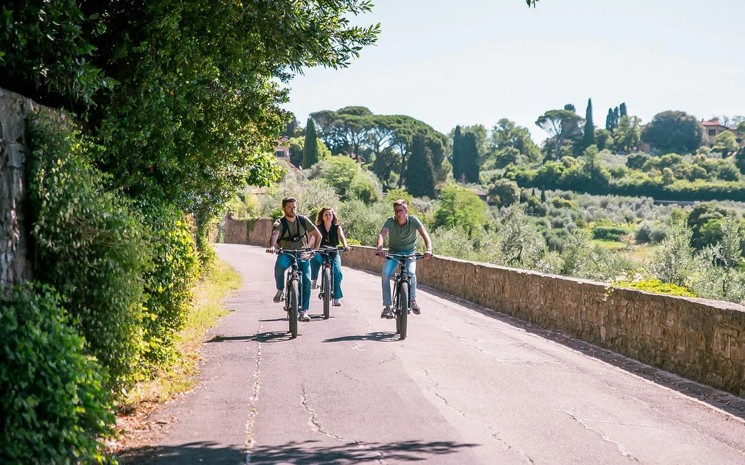 E-Bike Tour of Florence Hills with Gelato Image 1