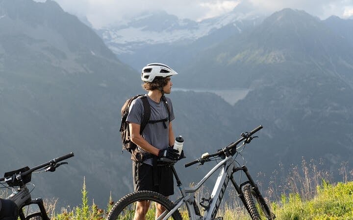 eBike Mont-Blanc at high altitude – Day over Chamonix Image 8