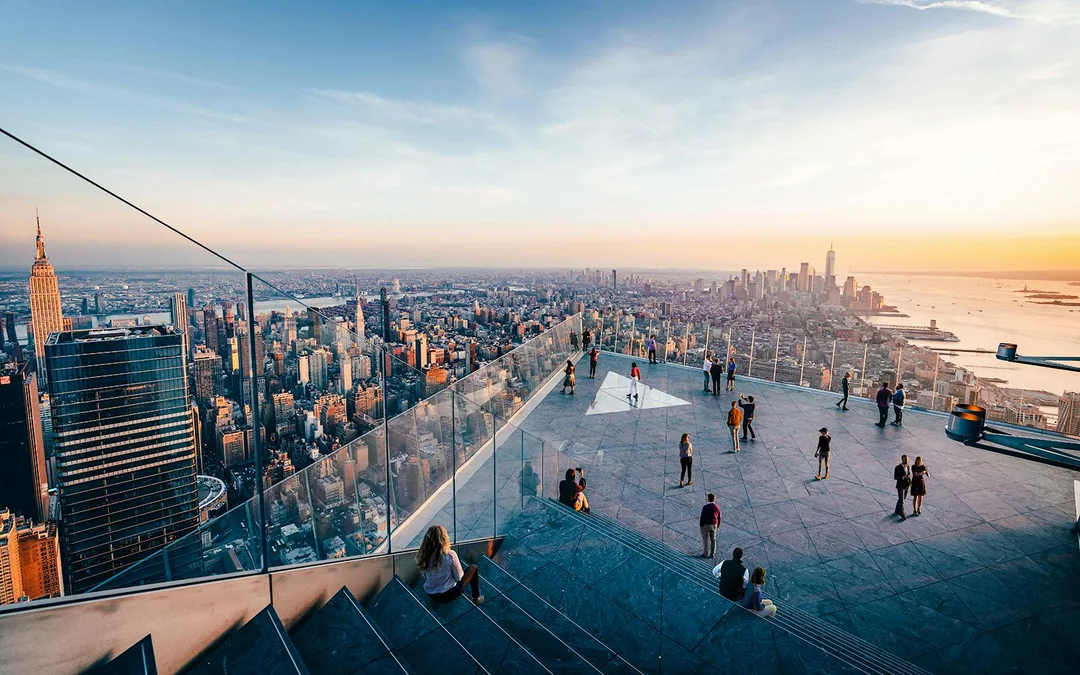 Edge Observation Deck: Sunset VIP Experience Image 3