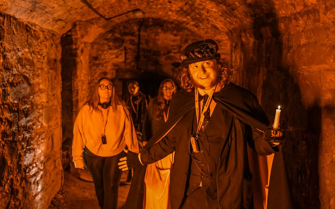 Edinburgh: After-Dark Ghostly Night Walking Tour Image 3