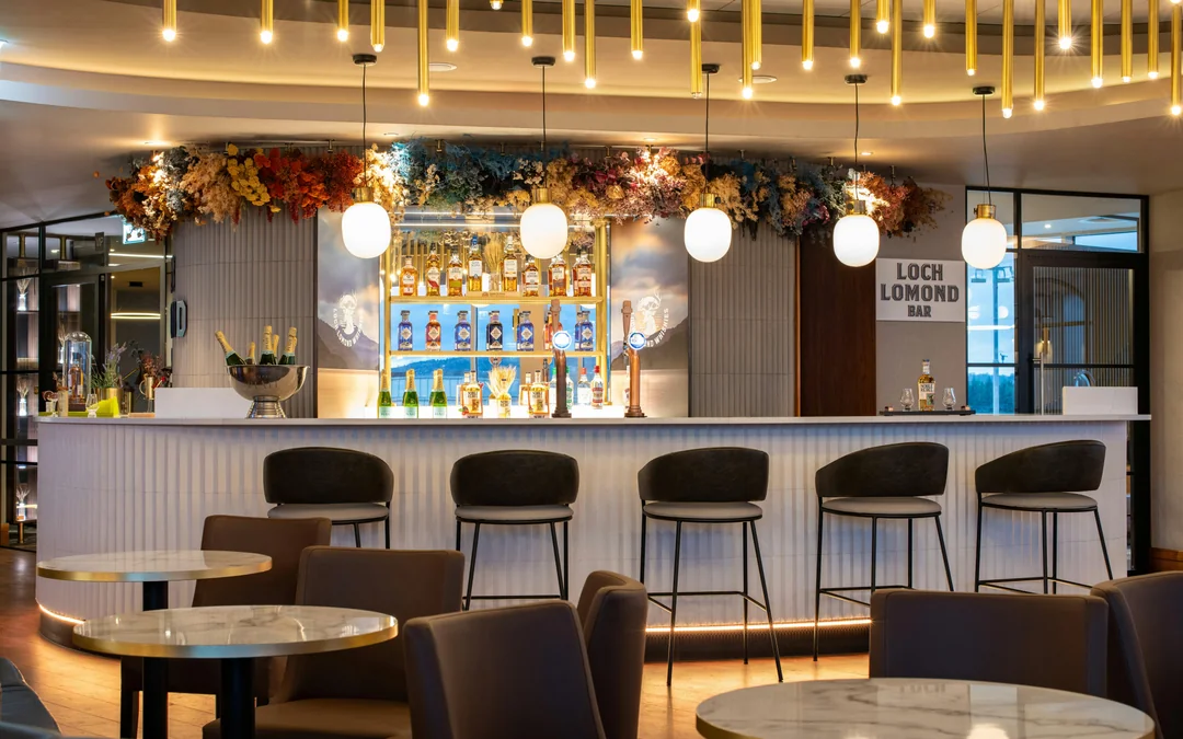 Edinburgh Airport: Turkish Airlines Lounge by Plaza Premium Group in the Departure Hall Image 4