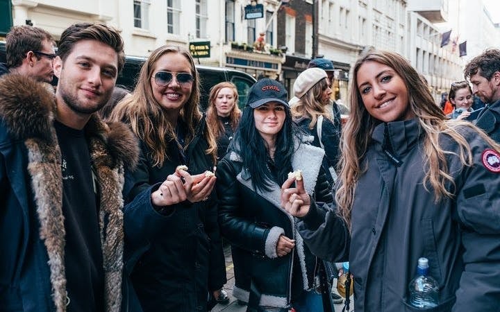 Edinburgh Cheese Crawl Guided Food Tour with Tastings and Cheese-Themed Quizzes Image 2