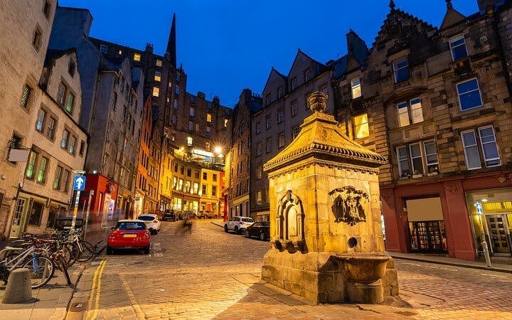 Edinburgh City of Wizards: Self-Guided City Exploration Game Image 3