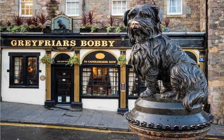 Edinburgh City of Wizards: Self-Guided City Exploration Game Image 6