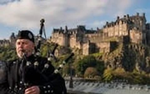 Edinburgh Old Town and Hidden Gems Guided Walking Tour Image 5