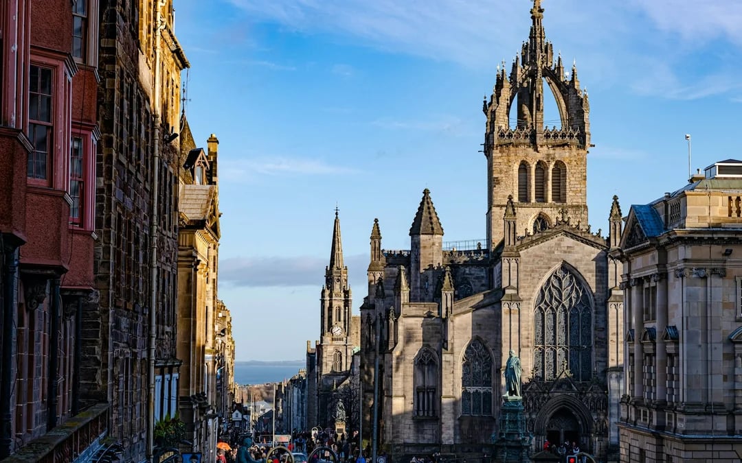 Edinburgh Old Town and Royal Mile Walking Tour Image 4