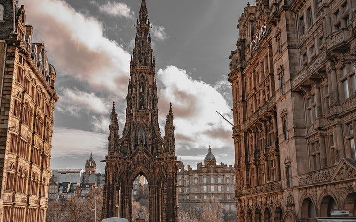Edinburgh Self-Guided Walking Tour on Mobile App Image 3