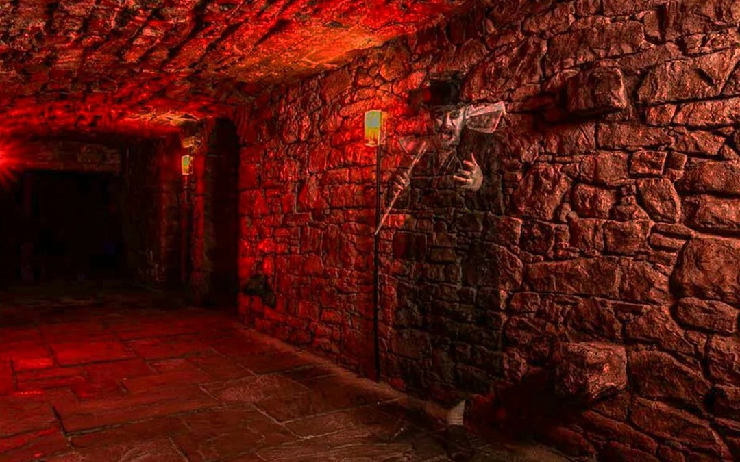 Edinburgh Underground Ghost Tour Image 1