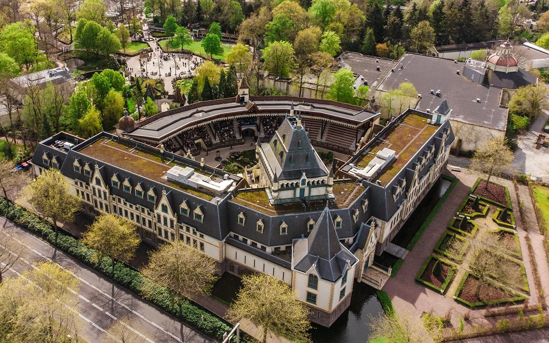 Efteling: CARO Theatre Show Entry Ticket Image 7
