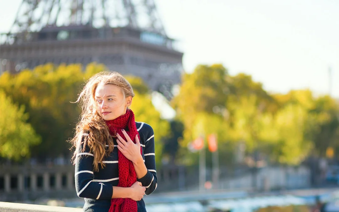 Eiffel Tower & Parisian Bridges Private Photo Tour Image 2