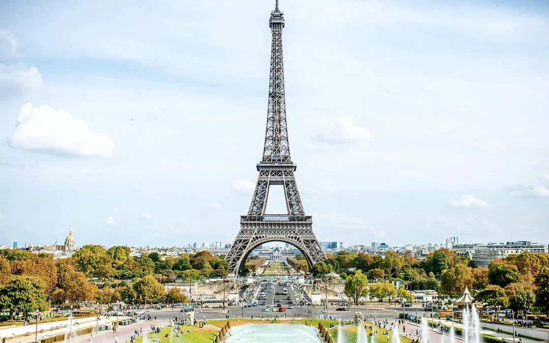 Eiffel Tower Tickets with City Tour & Seine River Cruise Image 3