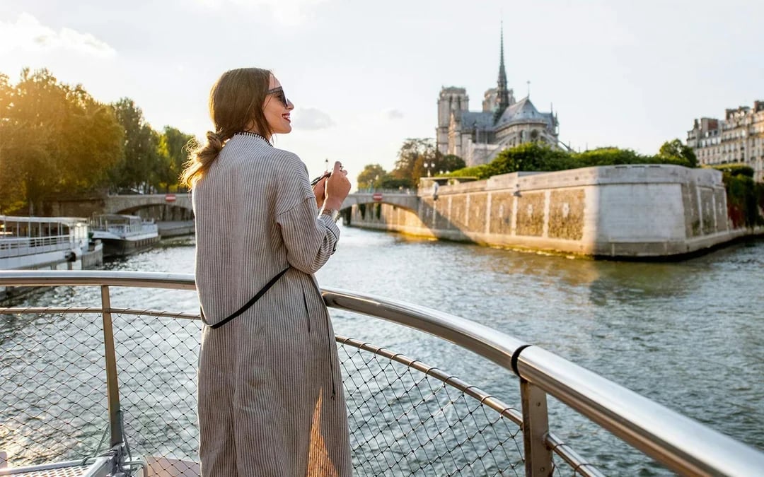Eiffel Tower Tickets with City Tour & Seine River Cruise Image 6