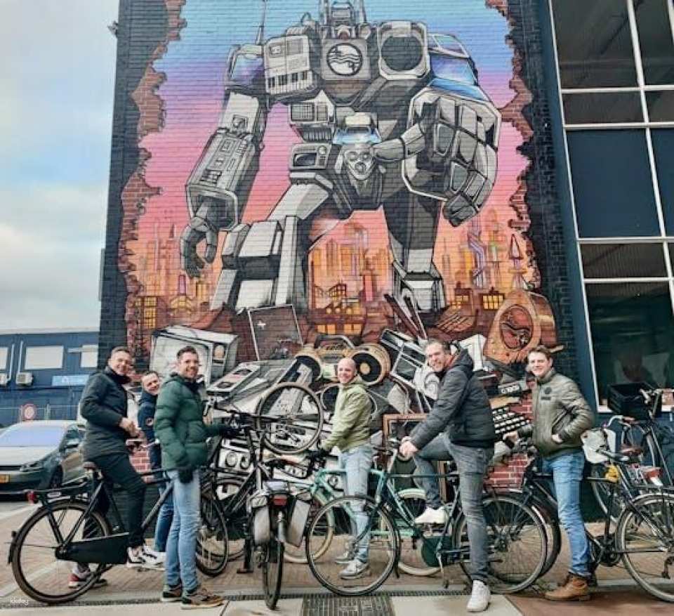 Eindhoven Highlights 2-Hour Bike Tour with Local Guide